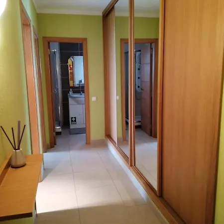 Spacious By The Beach At Praia Da Rocha アパート ポルティマン